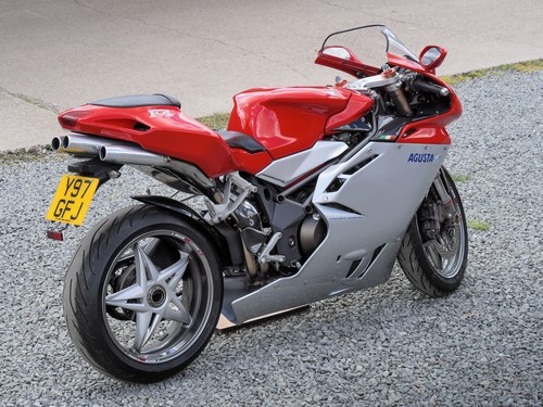 2001 MV Agusta F4 750 S till salu (bild 30 av 90)