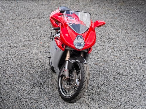 2001 MV Agusta F4 750 S till salu (bild 33 av 90)