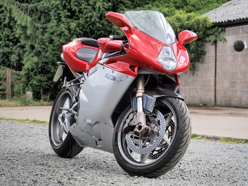 2001 MV Agusta F4 750 S till salu (bild 36 av 90)