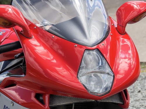 2001 MV Agusta F4 750 S till salu (bild 46 av 90)