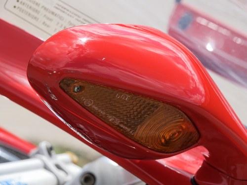 2001 MV Agusta F4 750 S till salu (bild 68 av 90)