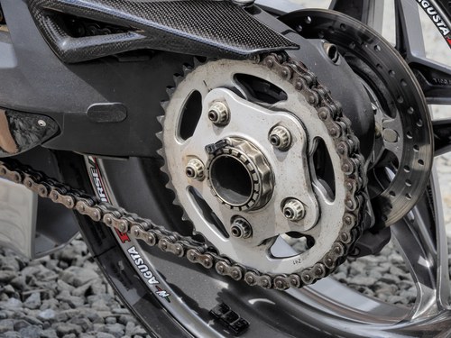 2001 MV Agusta F4 750 S till salu (bild 74 av 90)