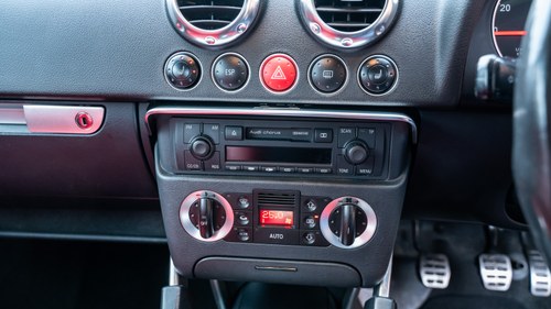 2006 Audi TT Mk1 190bhp Quattro Manual till salu (bild 28 av 224)