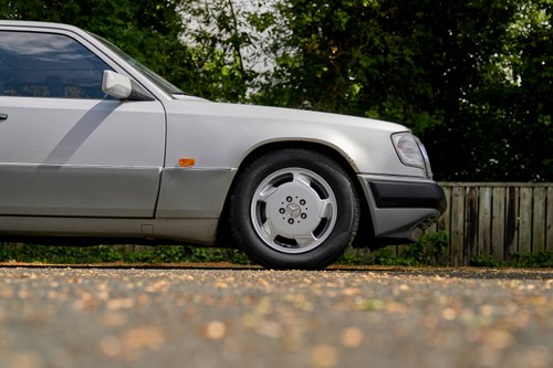 1990 Mercedes-Benz E300 Turbo Technics W124 Te koop (foto 61 van 142)