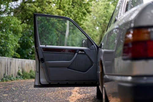 1990 Mercedes-Benz E300 Turbo Technics W124 Te koop (foto 54 van 142)