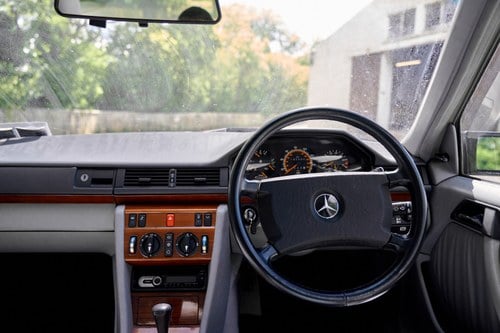 1990 Mercedes-Benz E300 Turbo Technics W124 Te koop (foto 22 van 142)