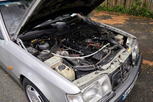 1990 Mercedes-Benz E300 Turbo Technics W124 Te koop (foto 106 van 142)