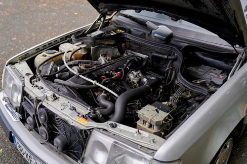 1990 Mercedes-Benz E300 Turbo Technics W124 Te koop (foto 109 van 142)