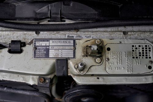 1990 Mercedes-Benz E300 Turbo Technics W124 Te koop (foto 110 van 142)