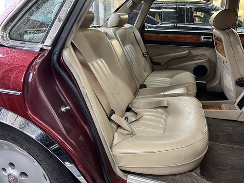 1988 Daimler XJ40 En venta (imagen 23 de 89)