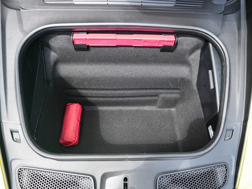 2026 Porsche 911 GT3 992.2 zum Verkauf (Bild 66 von 107)