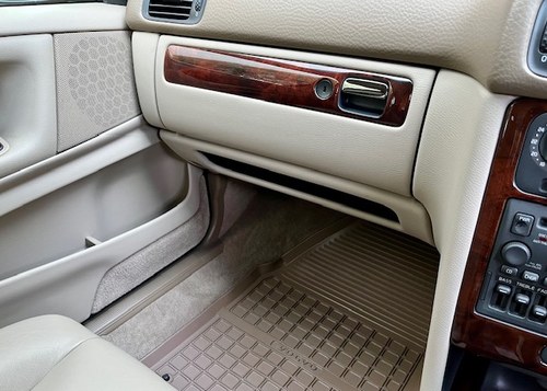 1998 Volvo V70 2.5 10v Auto For Sale (picture 63 of 148)