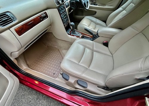 1998 Volvo V70 2.5 10v Auto For Sale (picture 69 of 148)