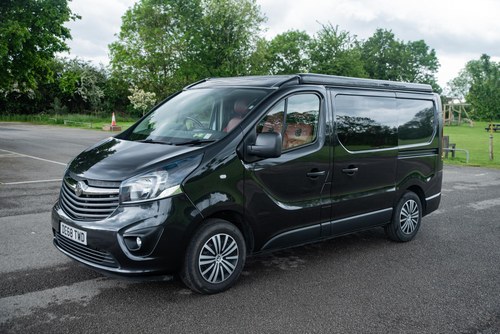 2018 Vauxhall Vivaro 2700 Sport CDTi BT - Benzi Campers Conversion zum Verkauf (Bild 15 von 201)