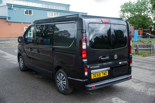 2018 Vauxhall Vivaro 2700 Sport CDTi BT - Benzi Campers Conversion zum Verkauf (Bild 24 von 201)