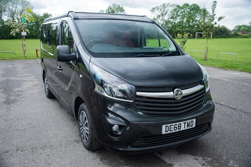 2018 Vauxhall Vivaro 2700 Sport CDTi BT - Benzi Campers Conversion zum Verkauf (Bild 36 von 201)