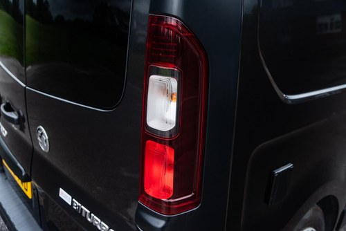 2018 Vauxhall Vivaro 2700 Sport CDTi BT - Benzi Campers Conversion zum Verkauf (Bild 134 von 201)