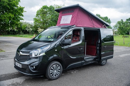 2018 Vauxhall Vivaro 2700 Sport CDTi BT - Benzi Campers Conversion zum Verkauf (Bild 44 von 201)
