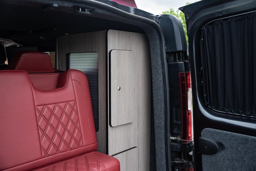 2018 Vauxhall Vivaro 2700 Sport CDTi BT - Benzi Campers Conversion zum Verkauf (Bild 70 von 201)