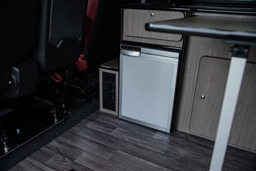 2018 Vauxhall Vivaro 2700 Sport CDTi BT - Benzi Campers Conversion zum Verkauf (Bild 72 von 201)