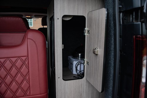 2018 Vauxhall Vivaro 2700 Sport CDTi BT - Benzi Campers Conversion zum Verkauf (Bild 112 von 201)