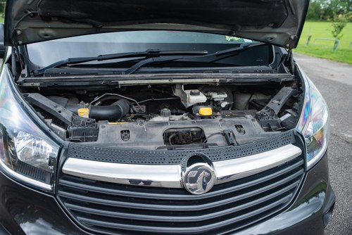 2018 Vauxhall Vivaro 2700 Sport CDTi BT - Benzi Campers Conversion zum Verkauf (Bild 182 von 201)