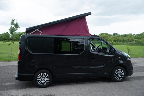2018 Vauxhall Vivaro 2700 Sport CDTi BT - Benzi Campers Conversion zum Verkauf (Bild 54 von 201)
