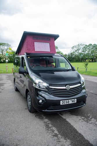 2018 Vauxhall Vivaro 2700 Sport CDTi BT - Benzi Campers Conversion zum Verkauf (Bild 58 von 201)