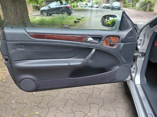 2000 Mercedes-Benz CLK230 Kompressor Coupe Elegance W208 Manual In vendita (immagine 18 di 74)