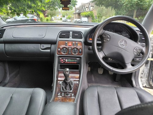2000 Mercedes-Benz CLK230 Kompressor Coupe Elegance W208 Manual In vendita (immagine 25 di 74)