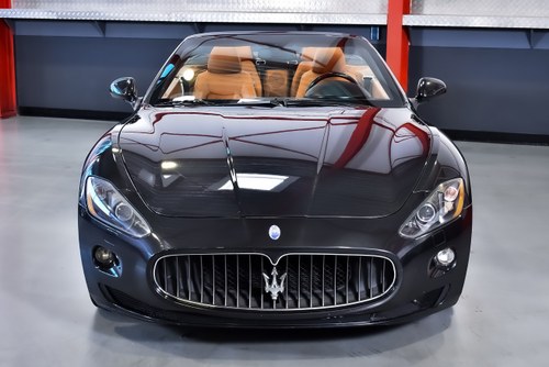 2010 Maserati GranCabrio Te koop (foto 2 van 92)
