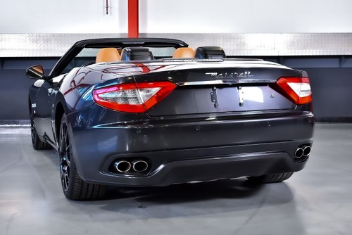 2010 Maserati GranCabrio Te koop (foto 17 van 92)