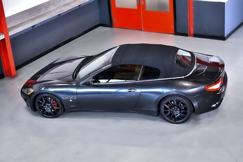 2010 Maserati GranCabrio Te koop (foto 31 van 92)