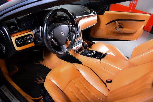 2010 Maserati GranCabrio Te koop (foto 41 van 92)