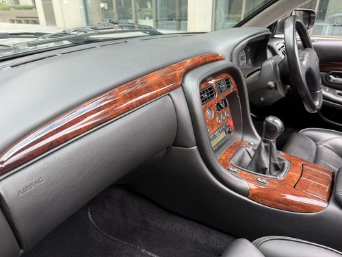 2002 Aston Martin DB7 Vantage Volante - Manual For Sale (picture 28 of 130)