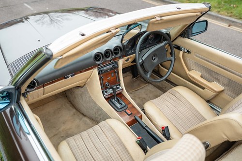 1980 Mercedes-Benz R107 350SL à venda (imagem 48 de 265)