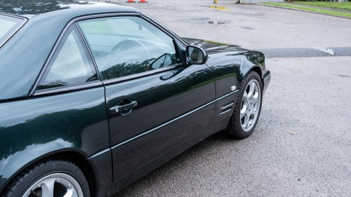 2001 Mercedes-Benz SL320 R129 Designo Allanite Edition For Sale (picture 126 of 244)