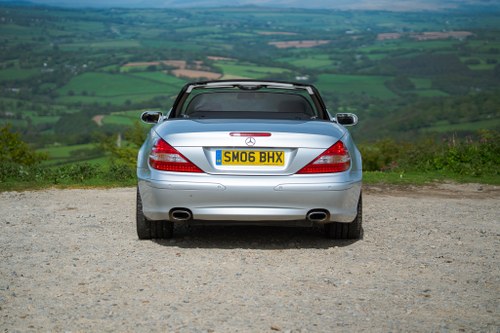 2006 Mercedes-Benz SL350 R230 For Sale (picture 17 of 167)