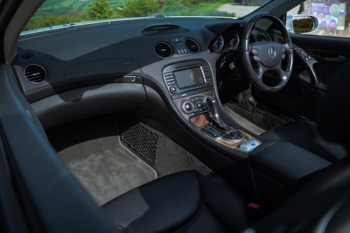 2006 Mercedes-Benz SL350 R230 For Sale (picture 31 of 167)