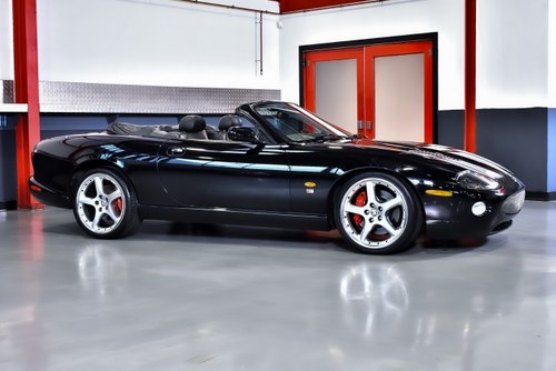 2005 Jaguar XKR Convertible Te koop (foto 14 van 119)