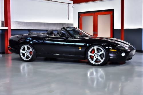 2005 Jaguar XKR Convertible Te koop (foto 18 van 119)