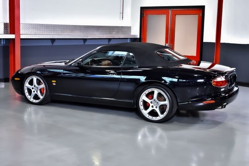 2005 Jaguar XKR Convertible Te koop (foto 37 van 119)