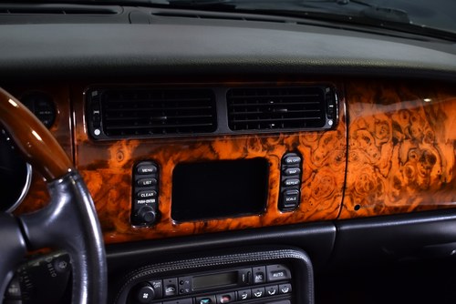 2005 Jaguar XKR Convertible Te koop (foto 55 van 119)