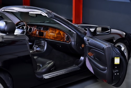 2005 Jaguar XKR Convertible Te koop (foto 63 van 119)