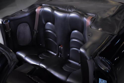 2005 Jaguar XKR Convertible Te koop (foto 76 van 119)