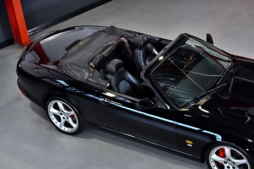 2005 Jaguar XKR Convertible Te koop (foto 93 van 119)