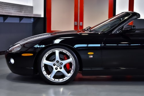 2005 Jaguar XKR Convertible Te koop (foto 94 van 119)