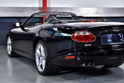 2005 Jaguar XKR Convertible Te koop (foto 98 van 119)