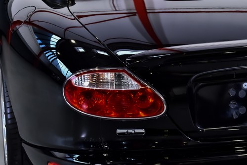 2005 Jaguar XKR Convertible Te koop (foto 99 van 119)