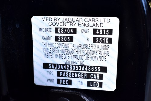 2005 Jaguar XKR Convertible Te koop (foto 102 van 119)